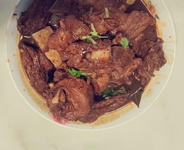 姥姥牌炖排骨的做法