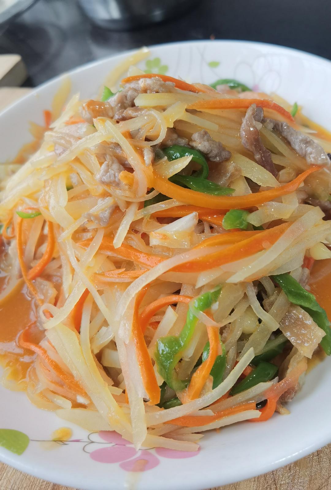 炒胡萝卜土豆丝