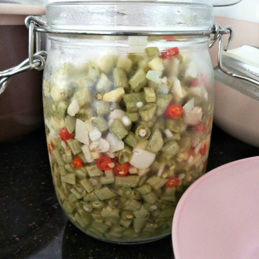 腌制酸豆角