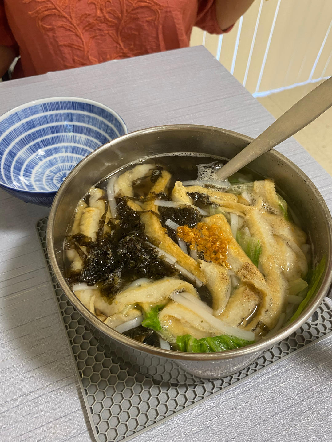 潮式鱼丸紫菜粿条汤