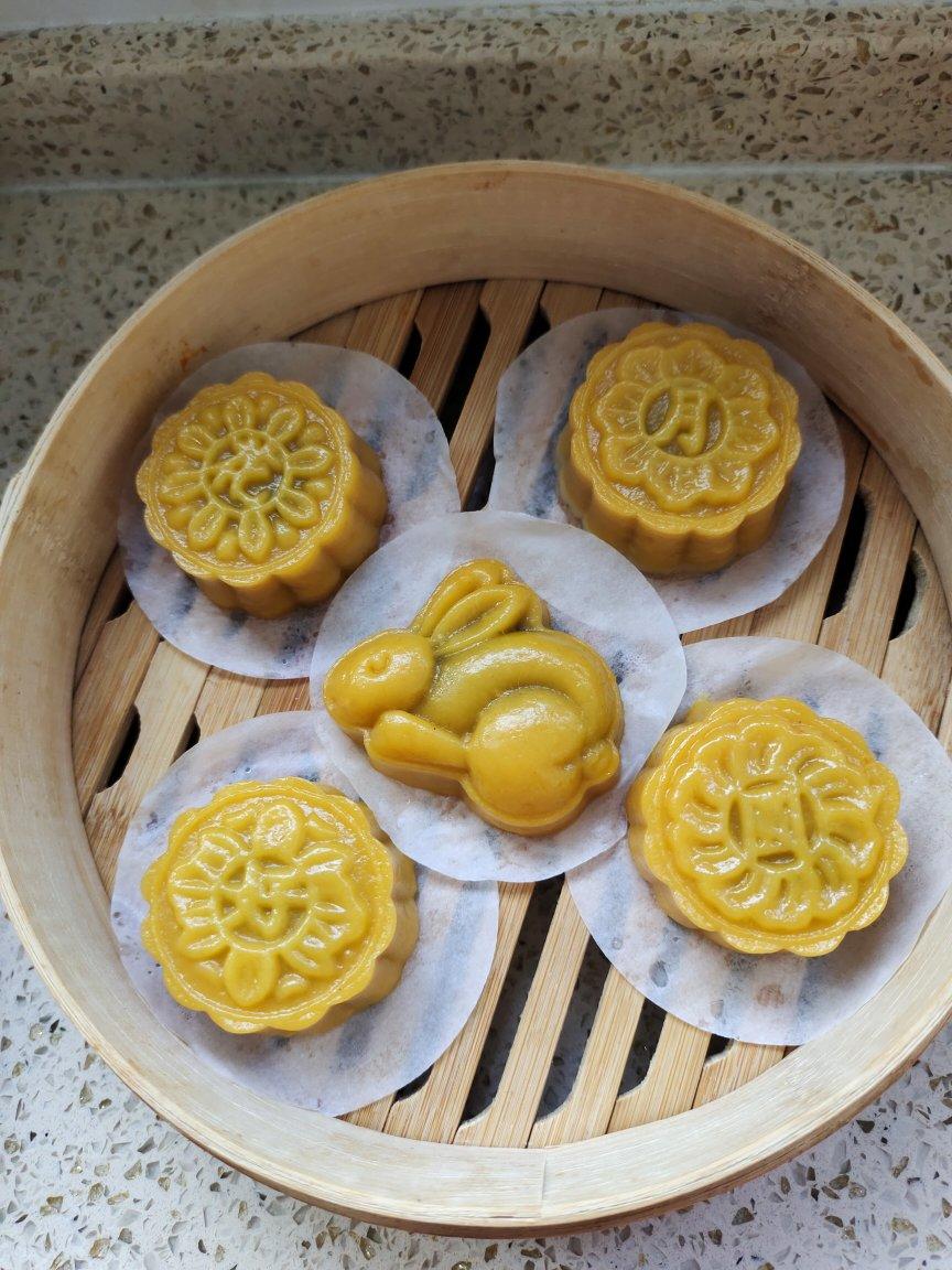 围家做的南瓜糯米月饼