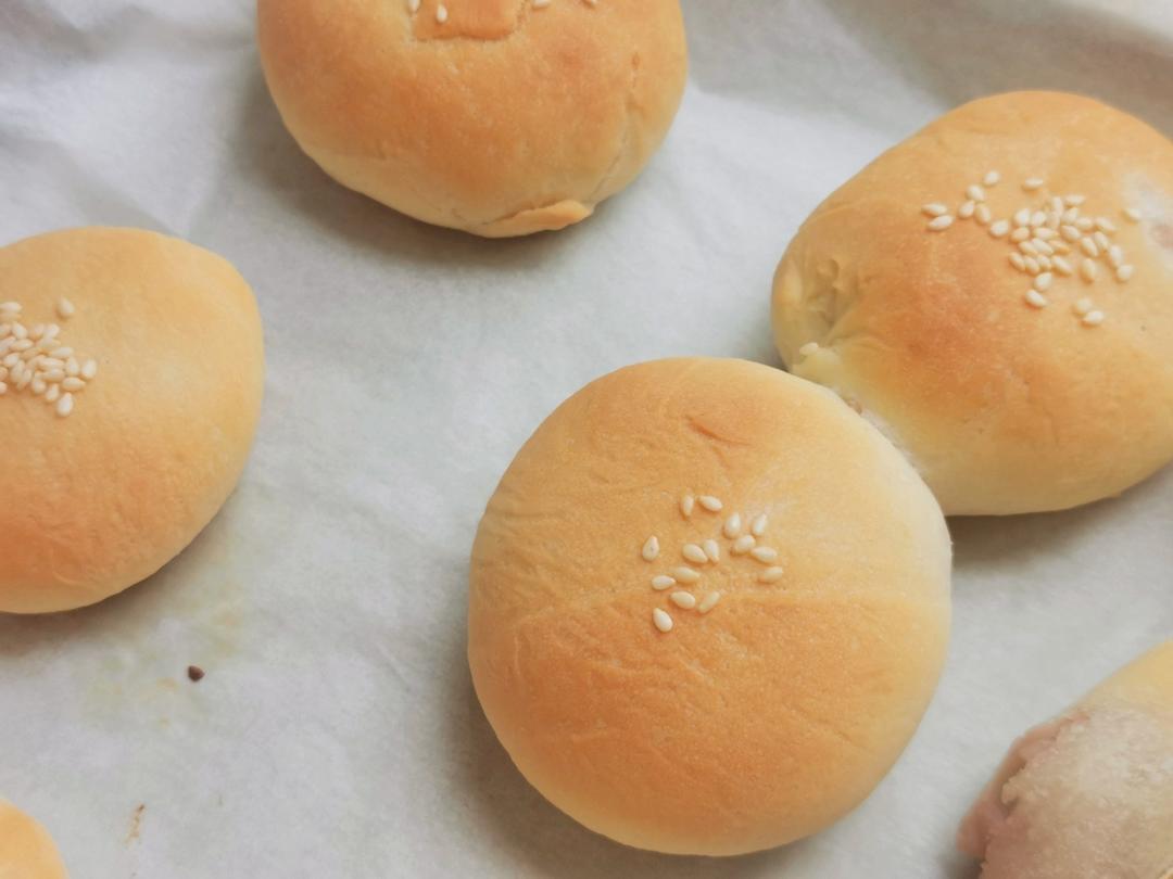 软噗噗的 芋泥包