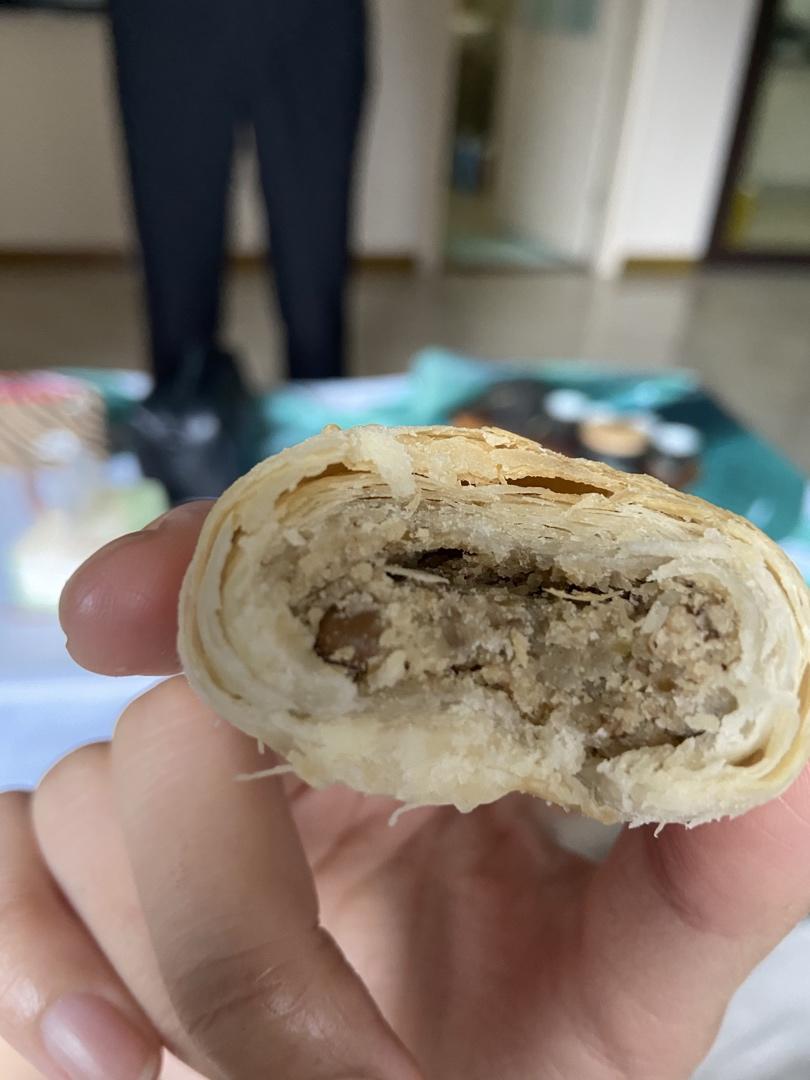 酥皮绿豆饼   酥得掉渣渣