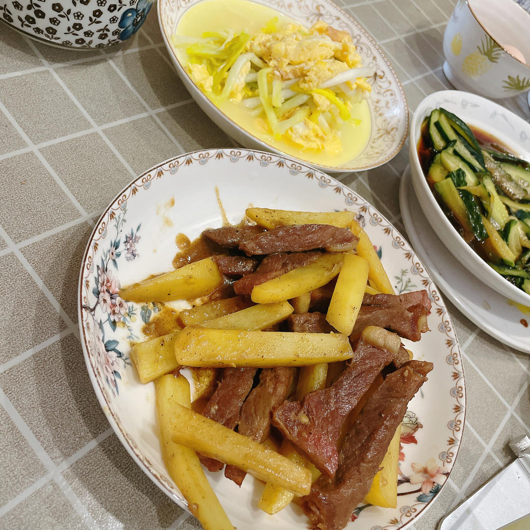 黑椒土豆牛排煎锅