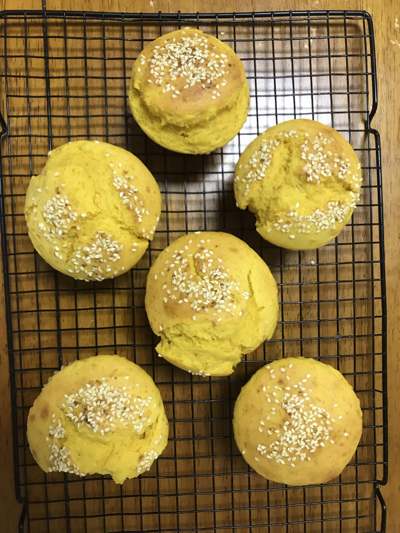 爆，爆，爆炸头的南瓜麦芬蛋糕！松软可口，超简单！