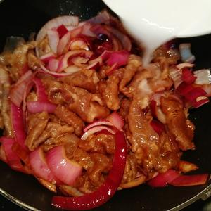 吉野家日式洋葱牛肉卷的做法 步骤7