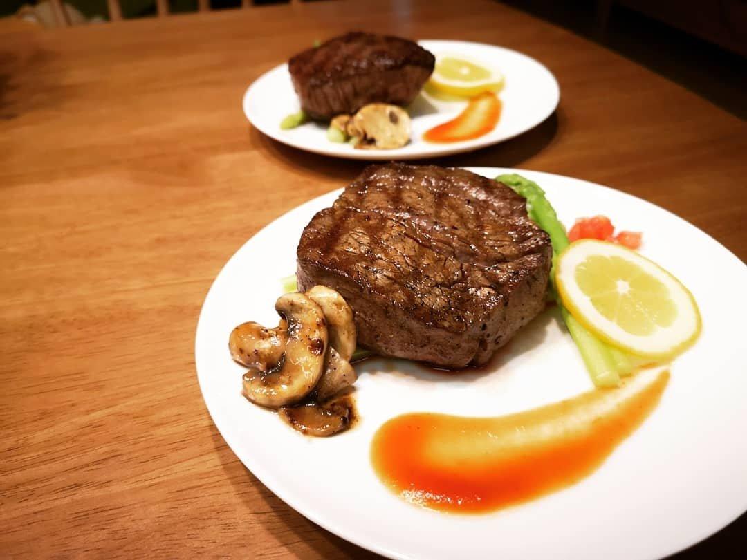 煎澳洲菲力牛排