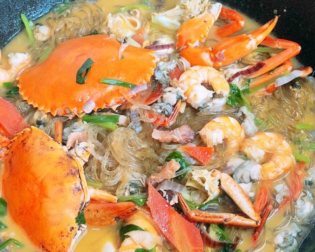 海鲜焖土冬粉的做法