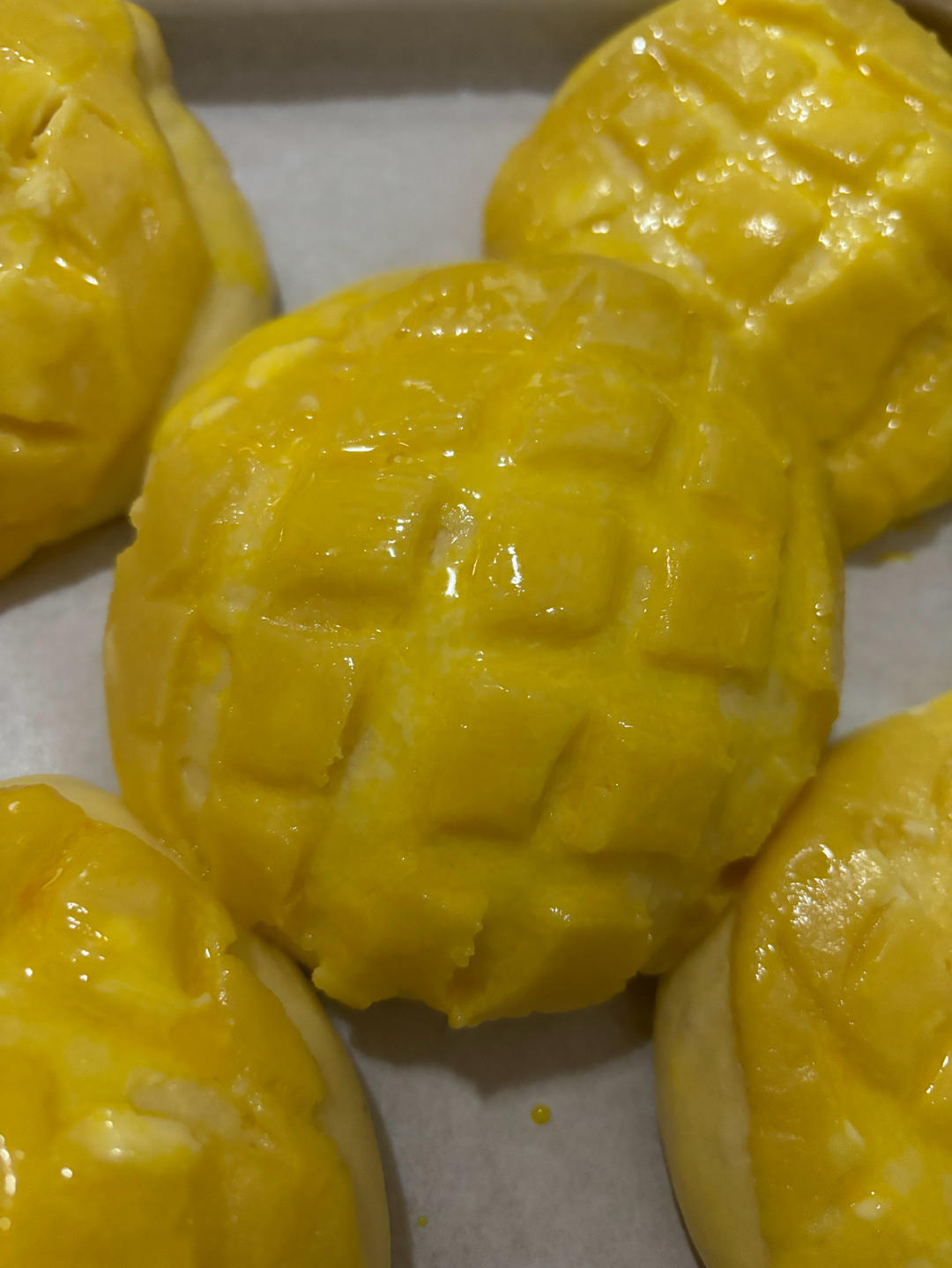 菠萝包-拒绝店里那些甜到吃不出香味的菠萝包