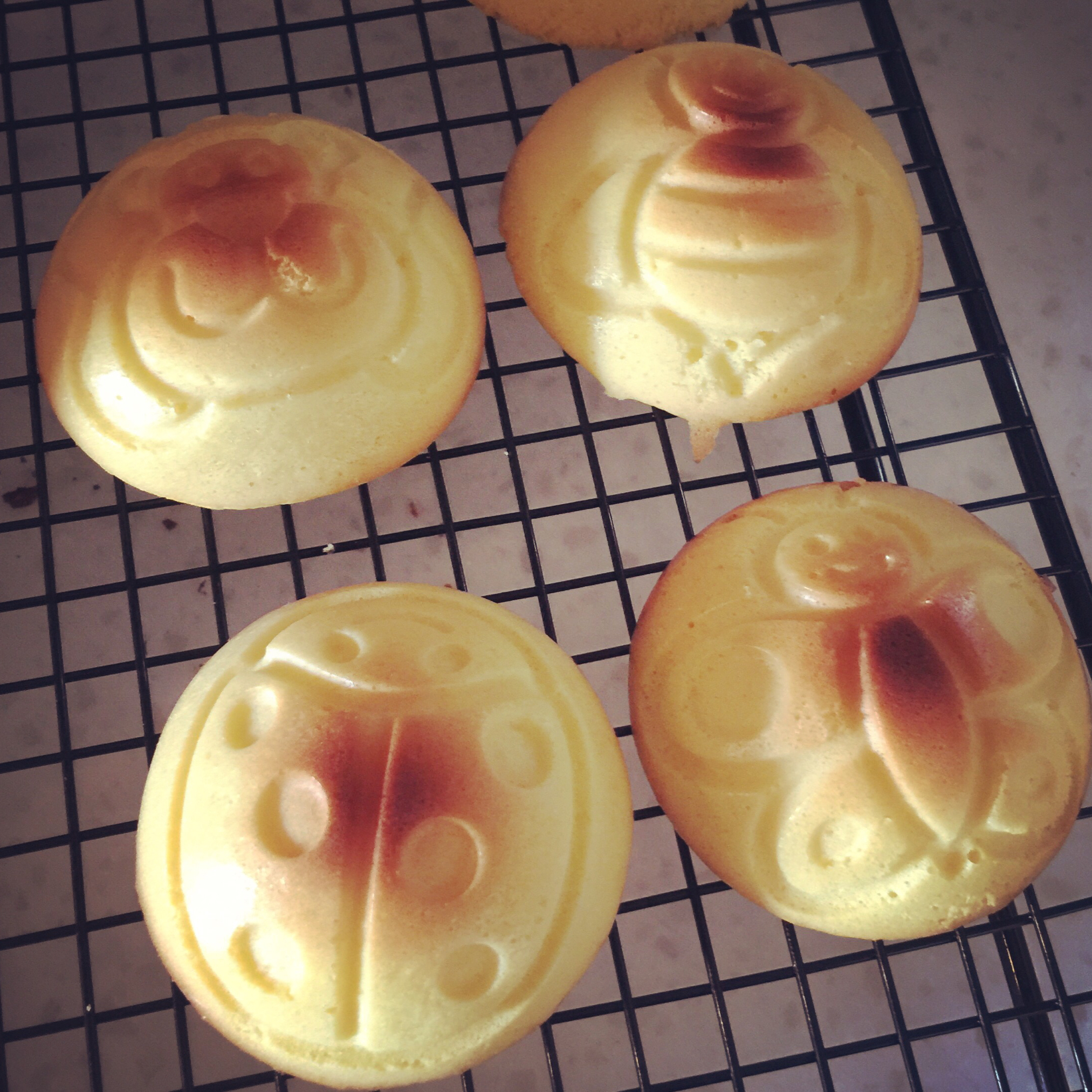 青井老师的原味戚风