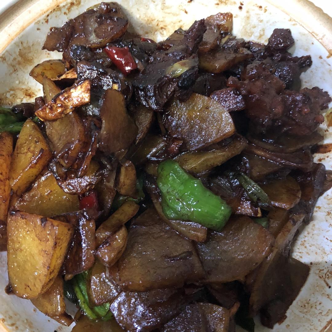 牛肉烧土豆