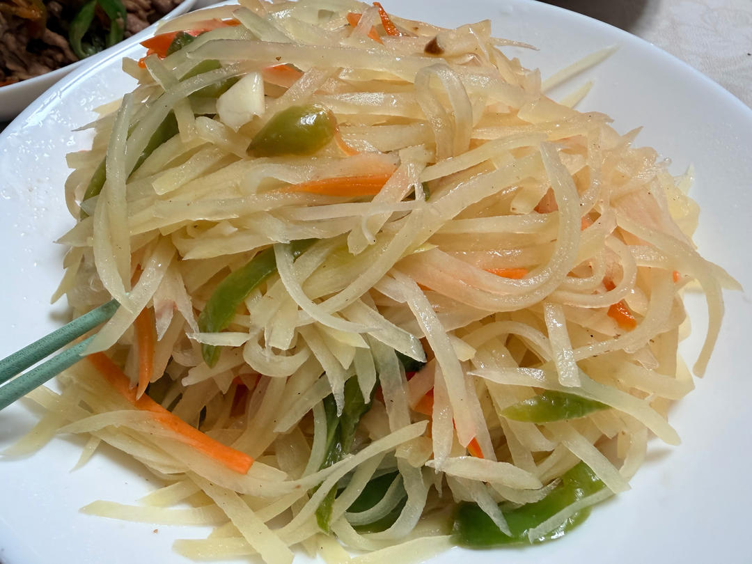 酸辣土豆丝的家常做法 超级下饭