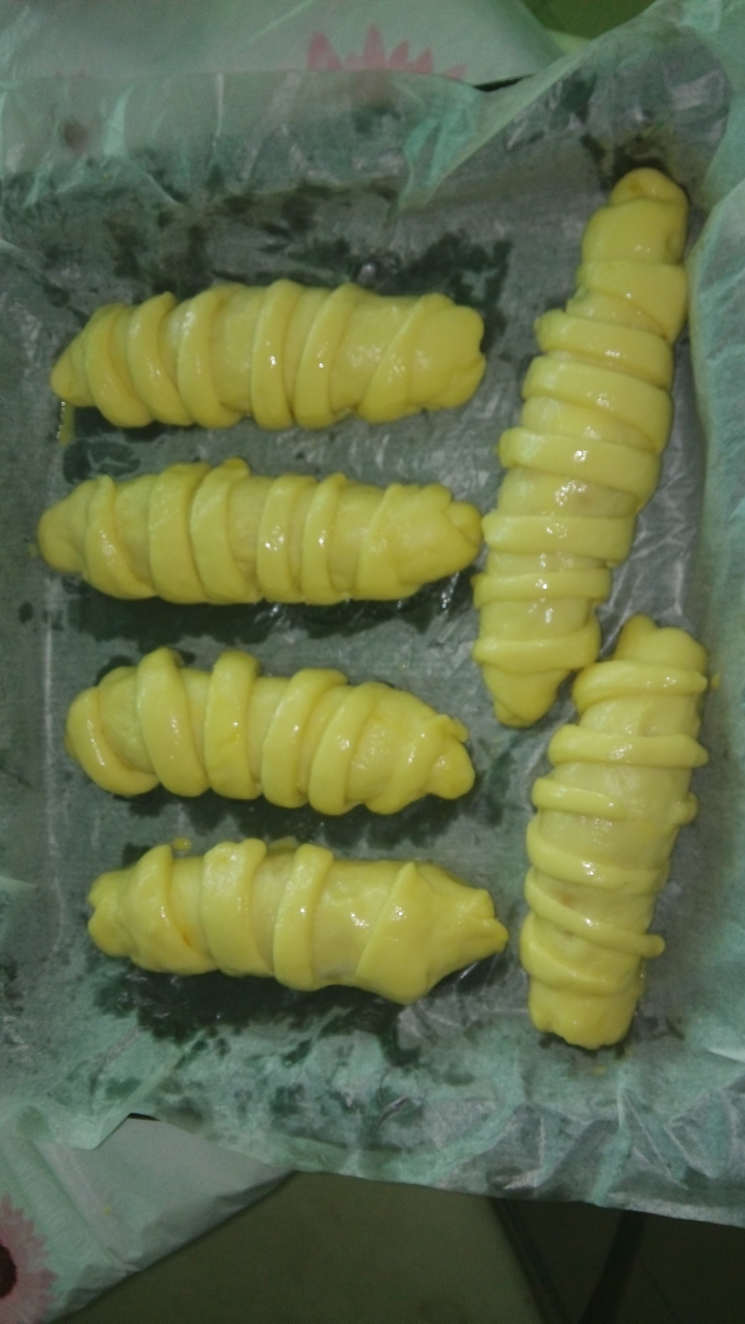 毛毛虫肉松面包