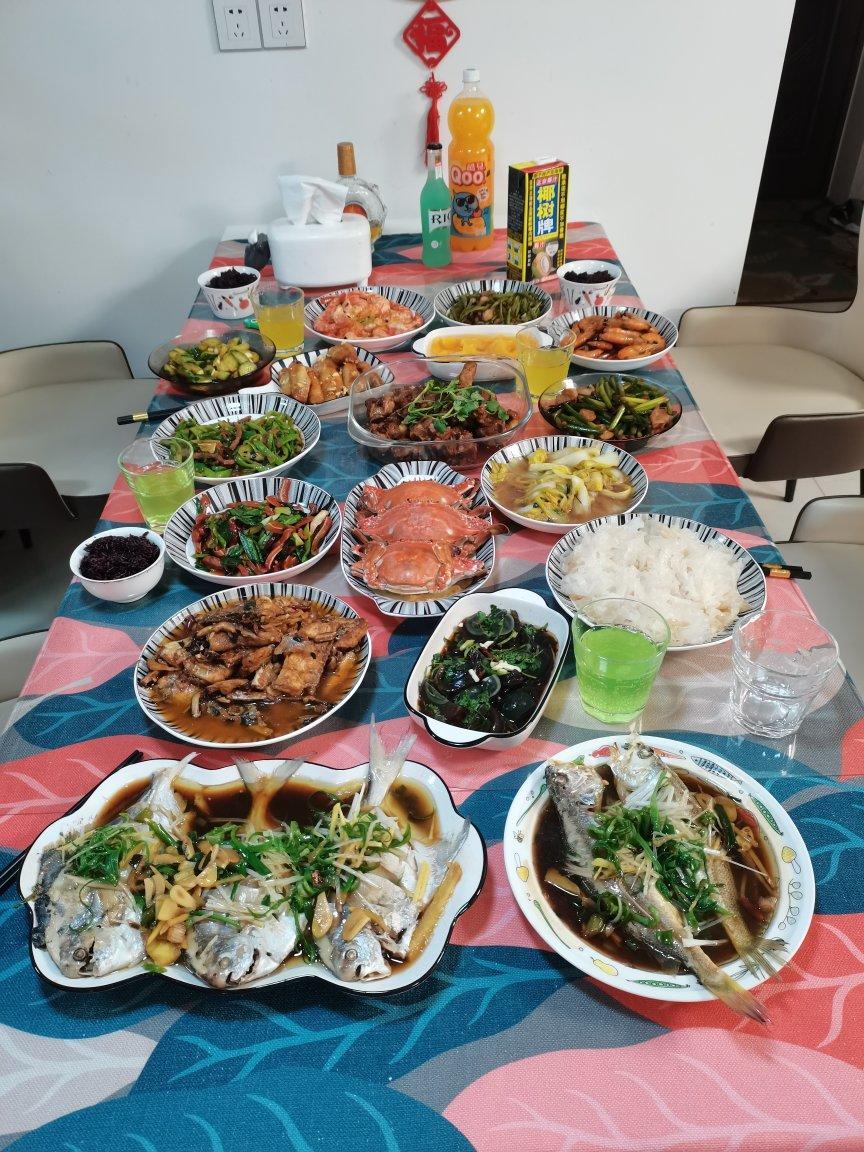 家宴菜谱，一个人做了15个菜，以后家里请客跟我学。