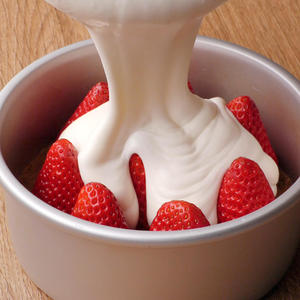 酸奶草莓慕斯的做法 步骤7