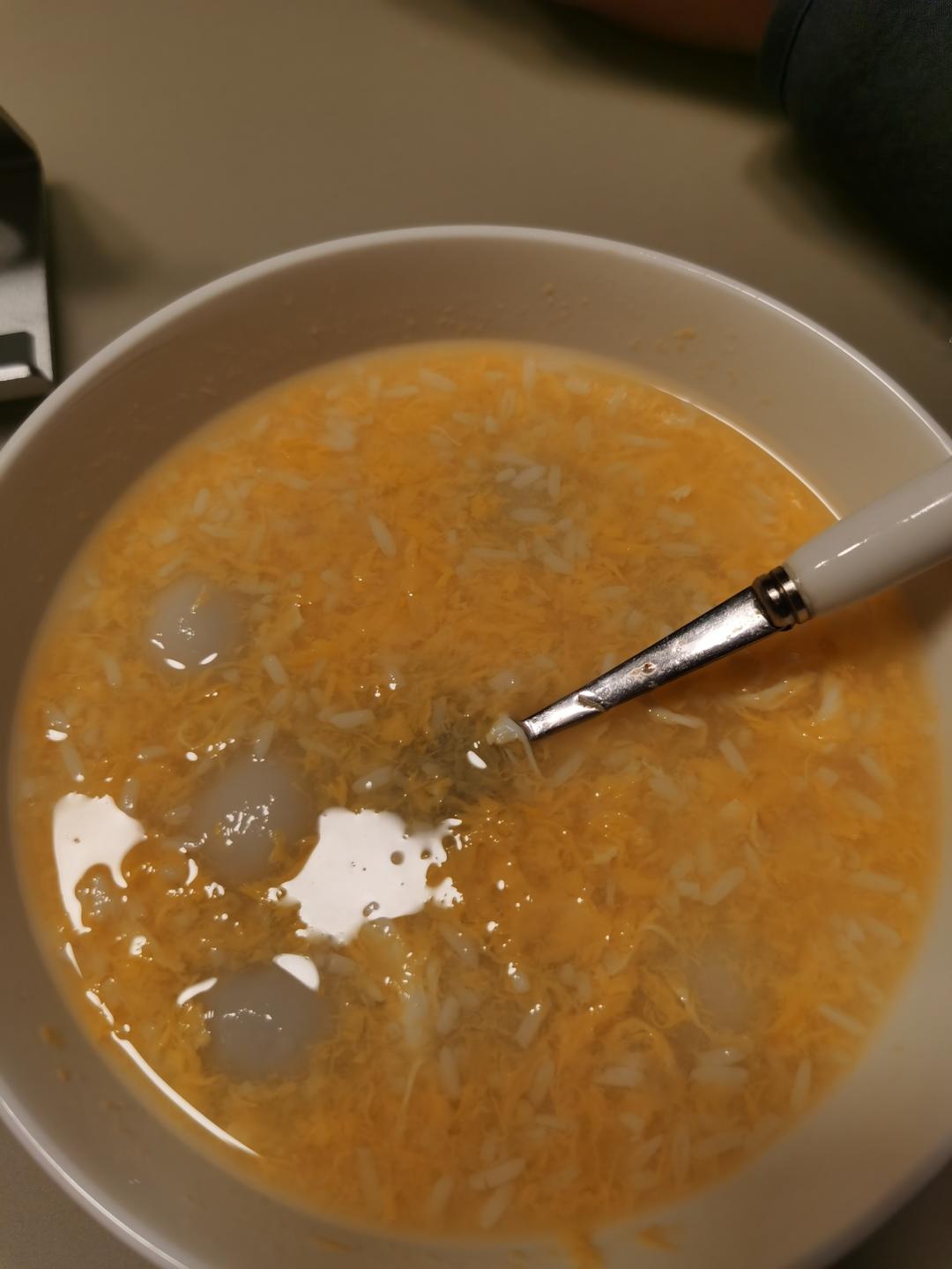甜酒酿汤圆