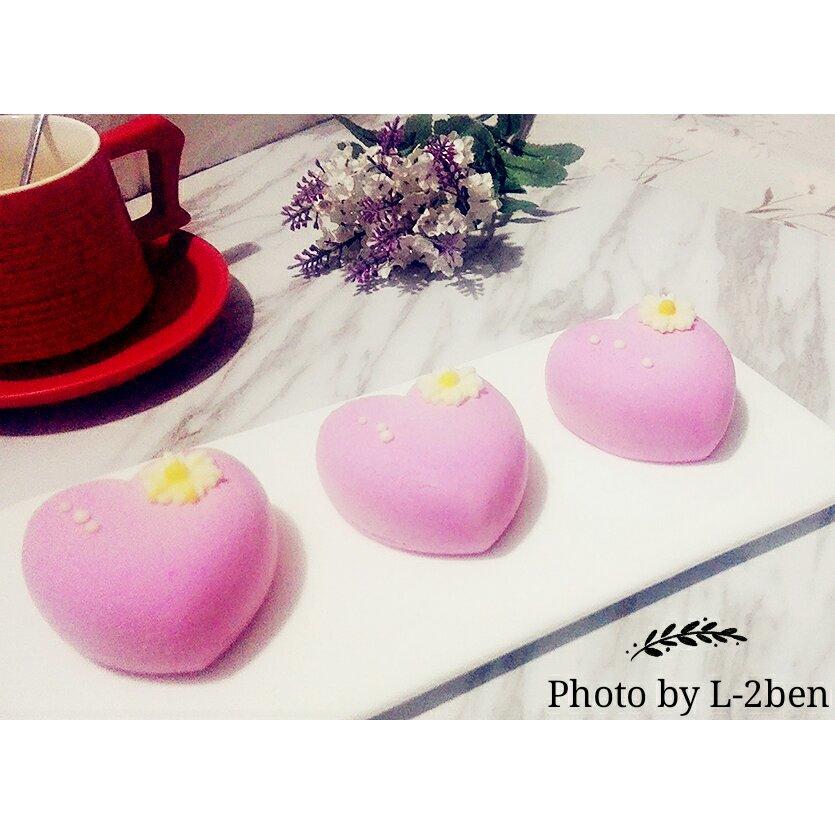 火龙果慕斯（小蛋糕）