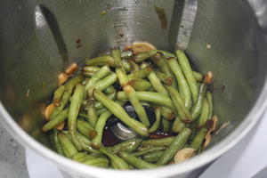 酱烧芸豆（四季豆）-格瑞美厨一体机的做法 步骤5