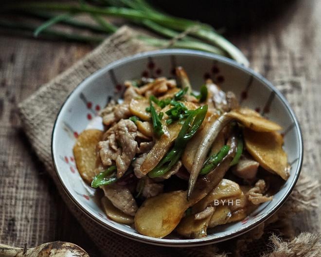 水乡小菜—茨菇炒肉片的做法