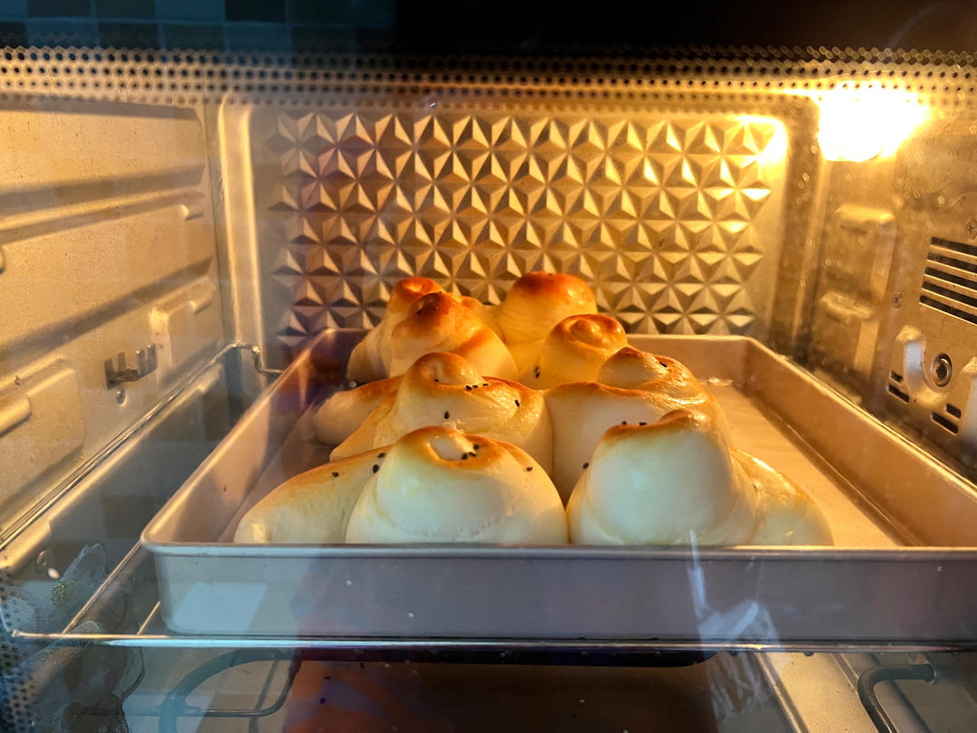 回忆中的味道！脆底蜂蜜小面包！