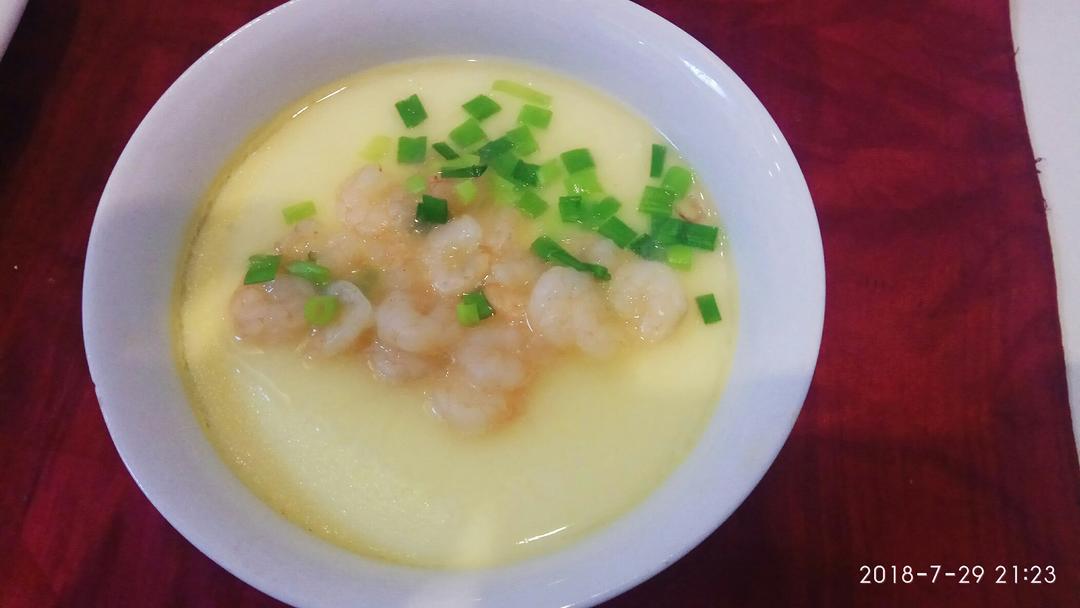 滑嫩的虾仁蛋羹