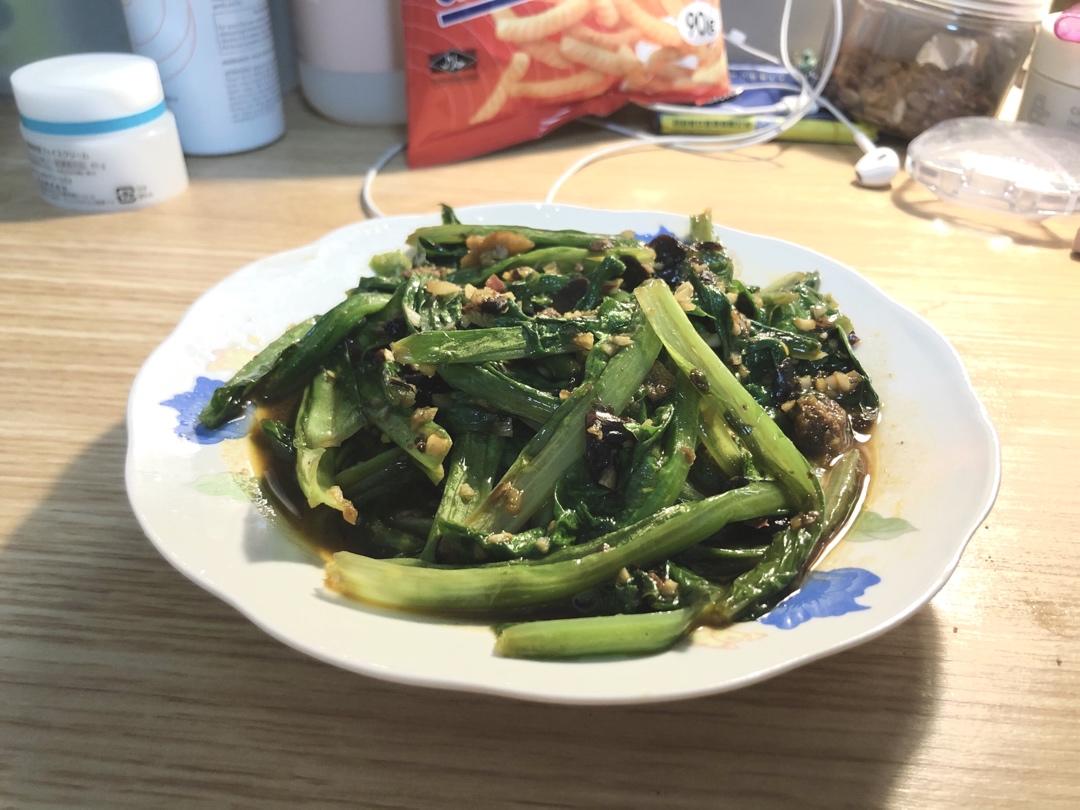 豆豉鲮鱼油麦菜