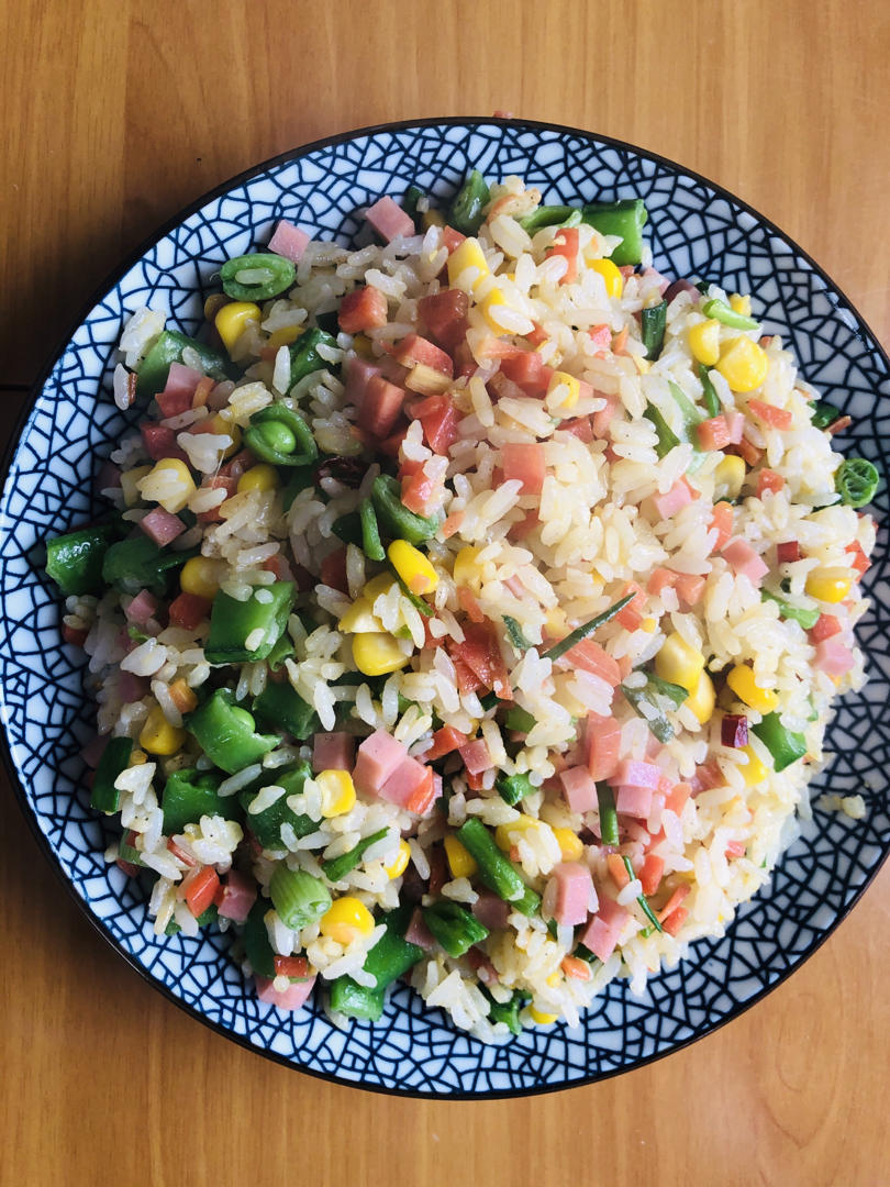 高颜值好味道的黄金炒饭，秘诀告诉你