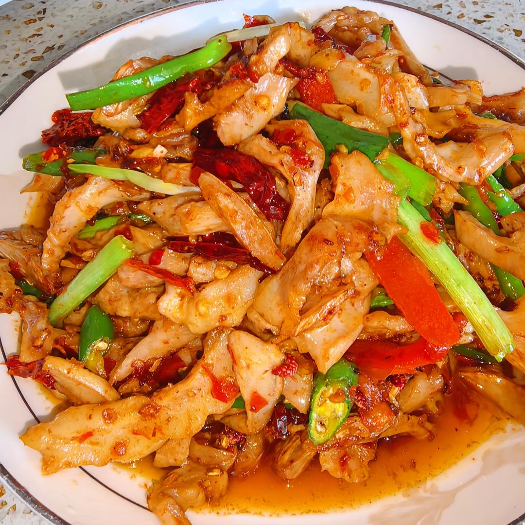 🌶️ 香辣脆肠：川渝老饕的私藏脆嫩下酒菜