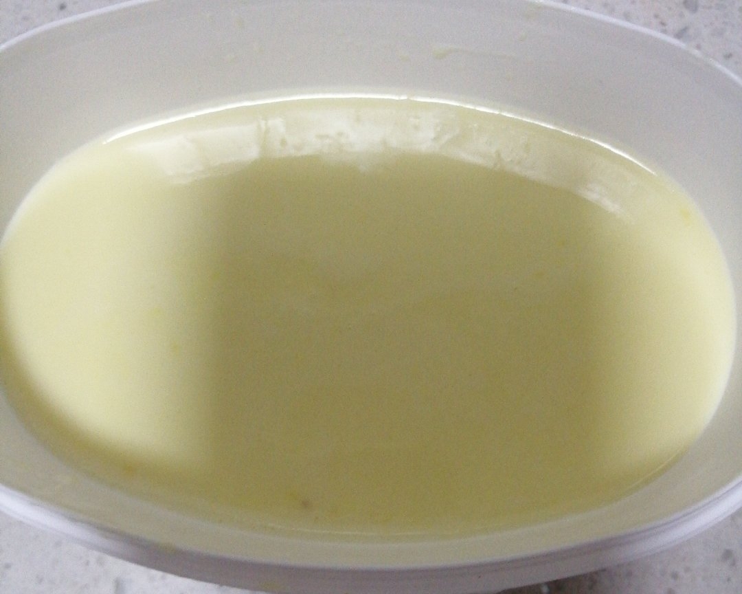 牛奶蛋黄冰激凌