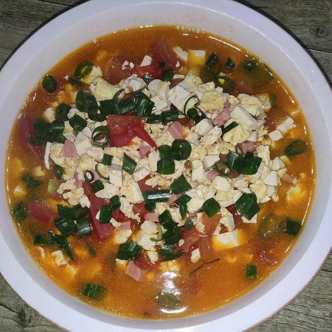 鸡蛋西红柿豆腐羹