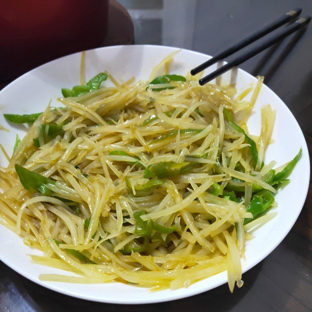 在家也能做出馆子味儿的醋溜/炝炒/酸辣土豆丝（就是那道看似简单，实则步步玄机的土豆丝）