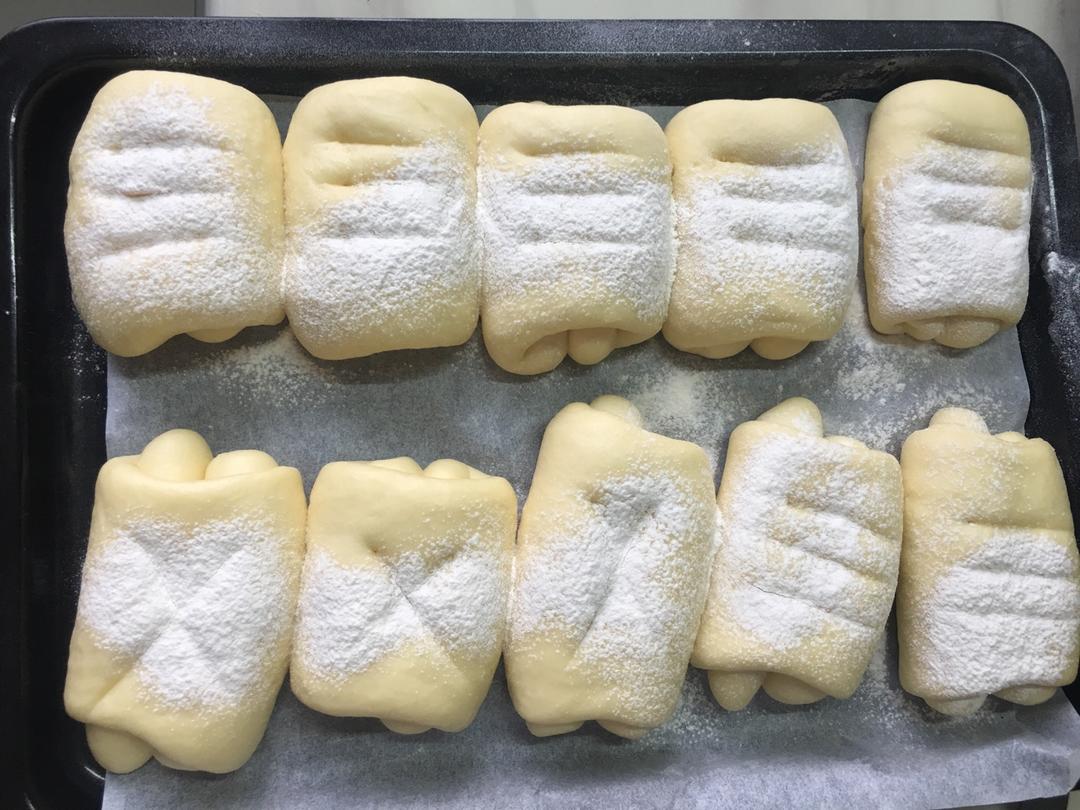 软到不知所措的牛奶卷