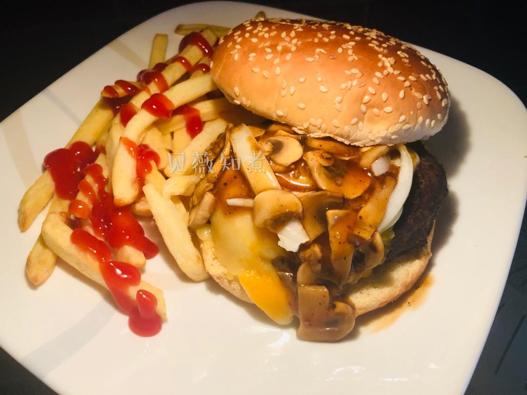 蘑菇酱快手汉堡🍔套餐