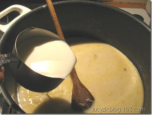 感恩节副产品--墨西哥风味的玉米饼火鸡汤 / Turkey Tortilla Soup的做法 步骤2