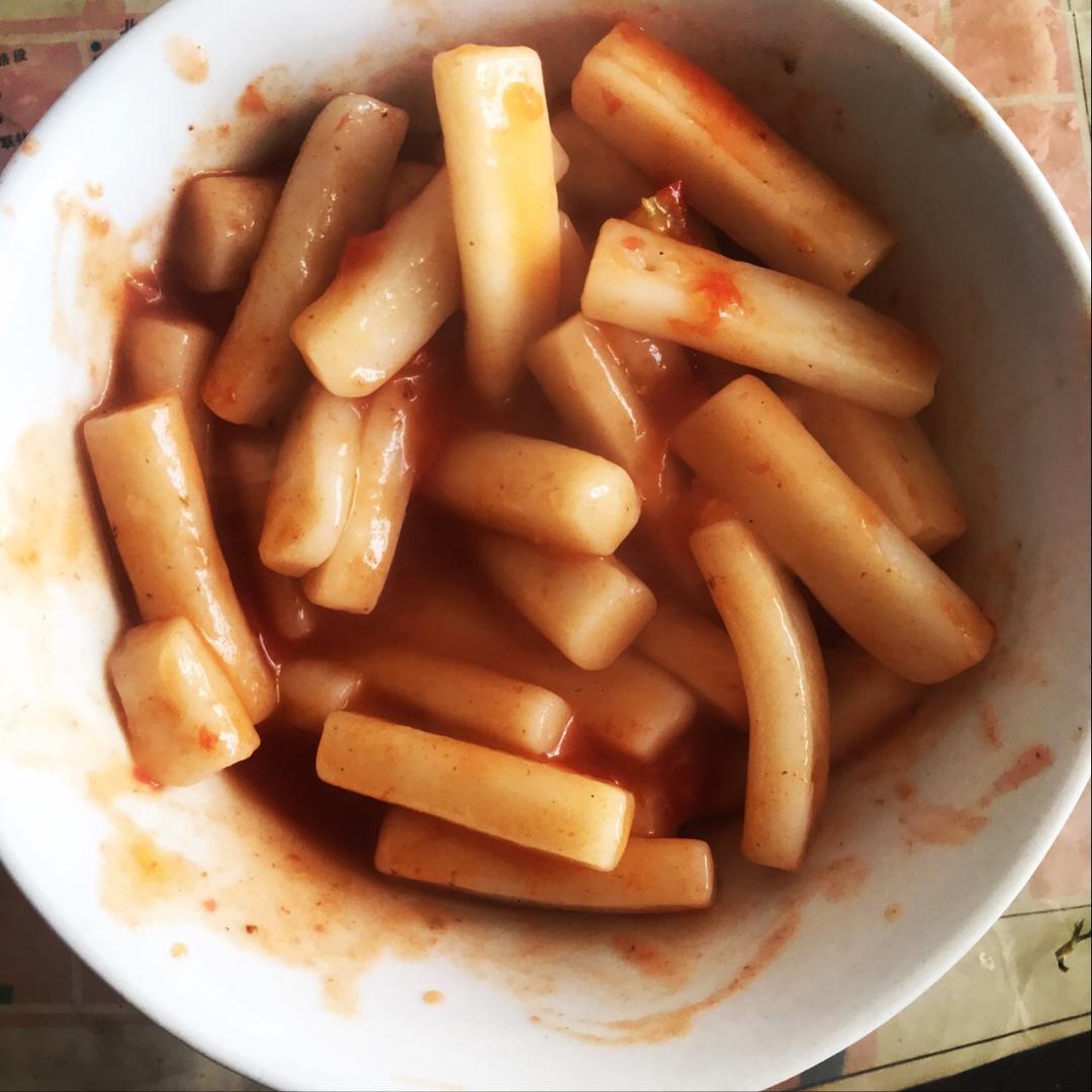 俗气的星星做的番茄酱年糕