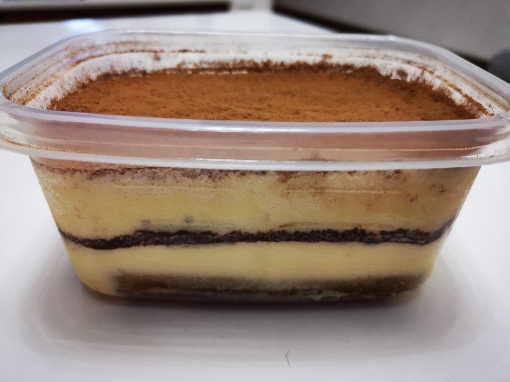 在欧洲学会的经典版提拉米苏