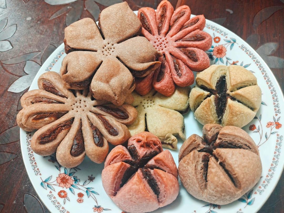 中式点心：桃花酥