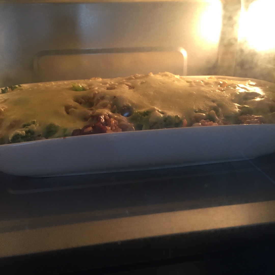 黑胡椒牛肉粒焗饭