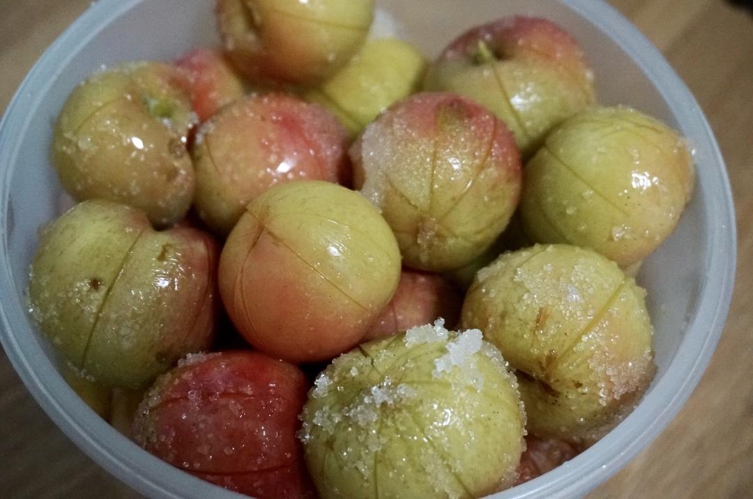 超简单腌制李子