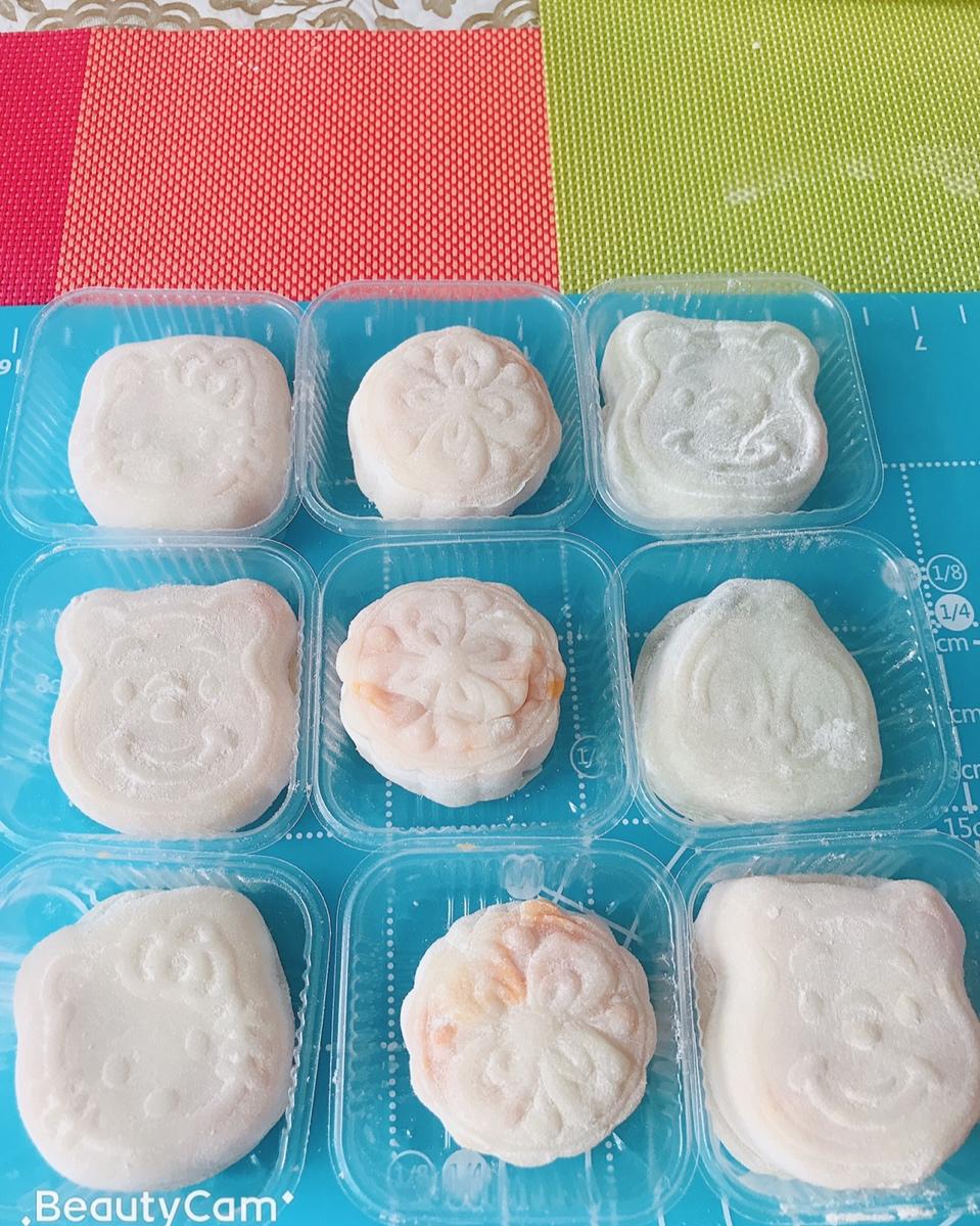 好吃到哭的冰皮月饼（细腻绿豆沙/榴莲）