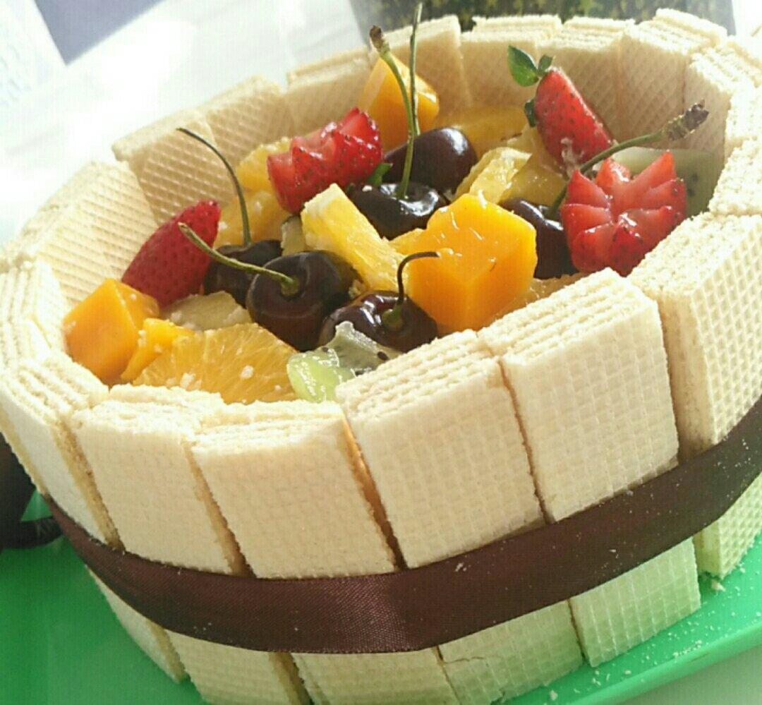 生日蛋糕教程【威化饼干围边】
