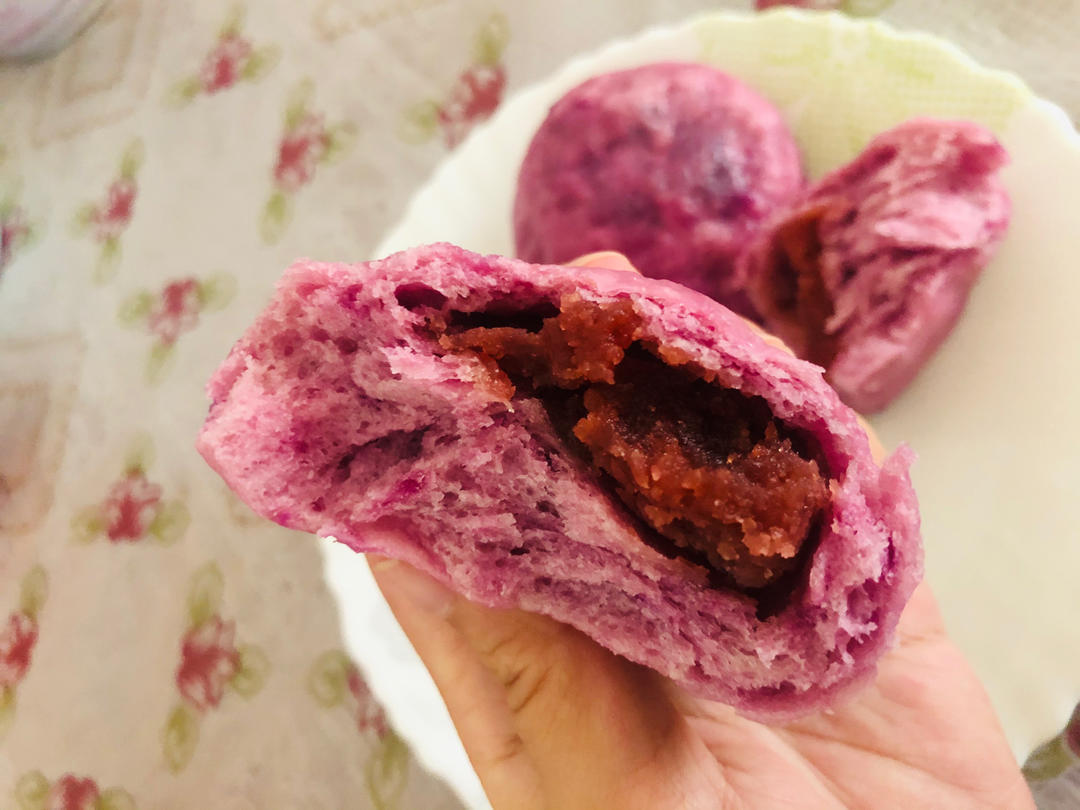 紫薯豆沙包