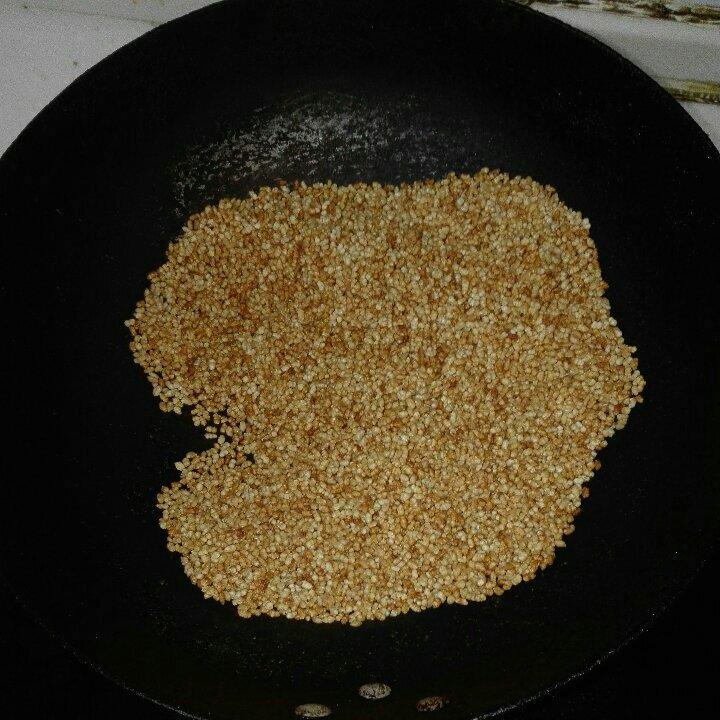 蕤毓做的炒焦米