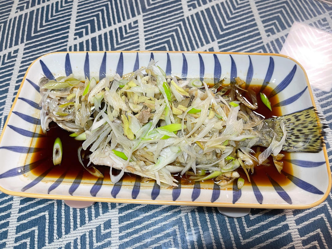 清蒸桂花鱼(鳜鱼)，适合各种清蒸鱼，超级鲜美