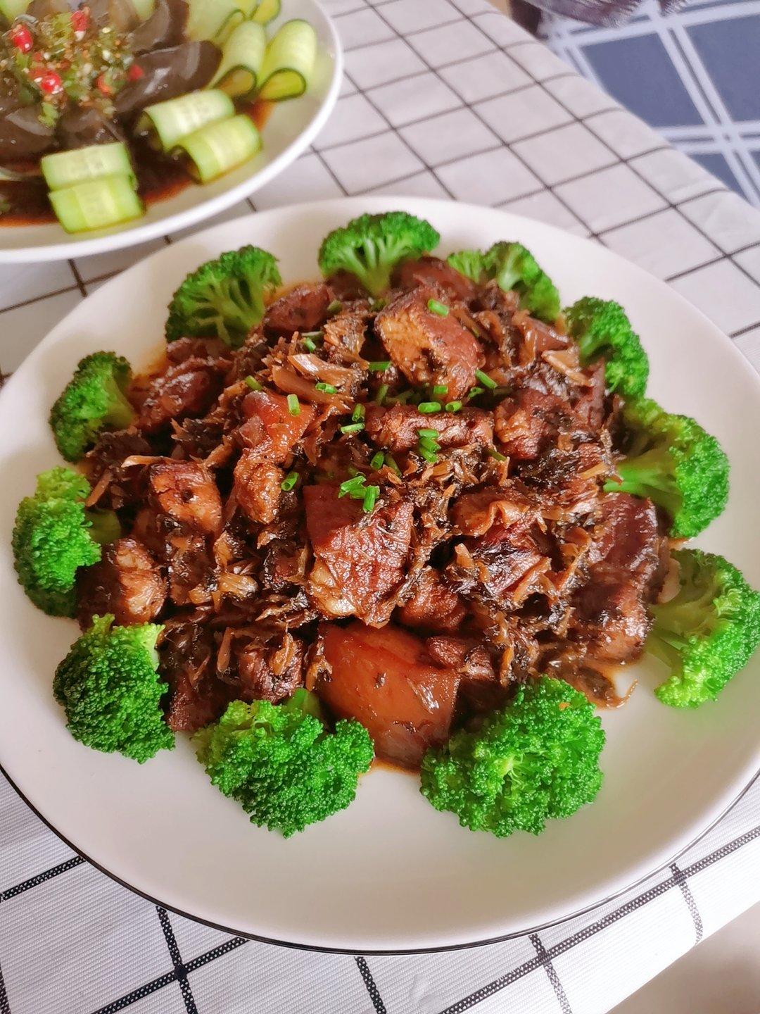 梅干菜红烧肉