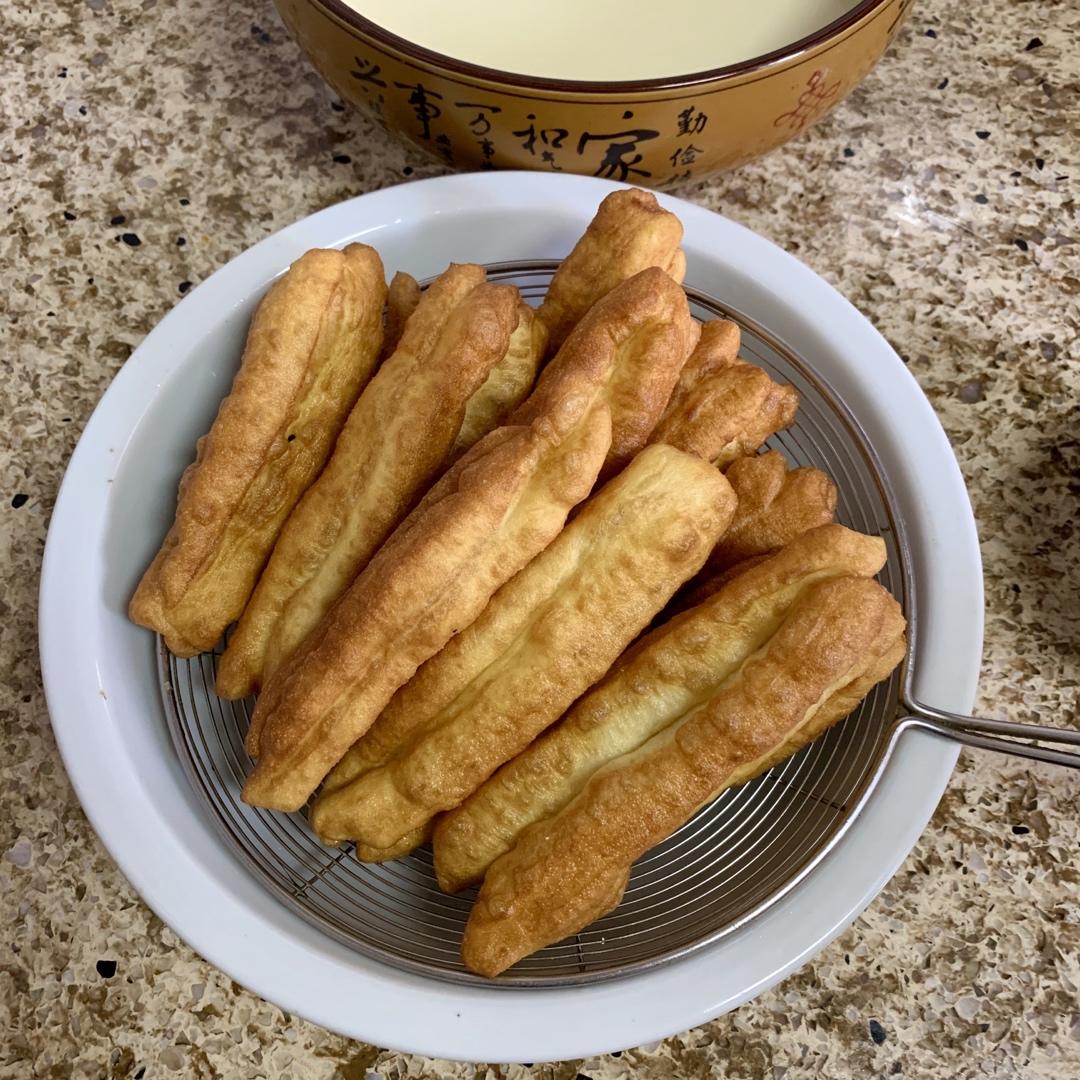快手早餐～自制油条（酵母版，不含泡打粉、膨松剂）