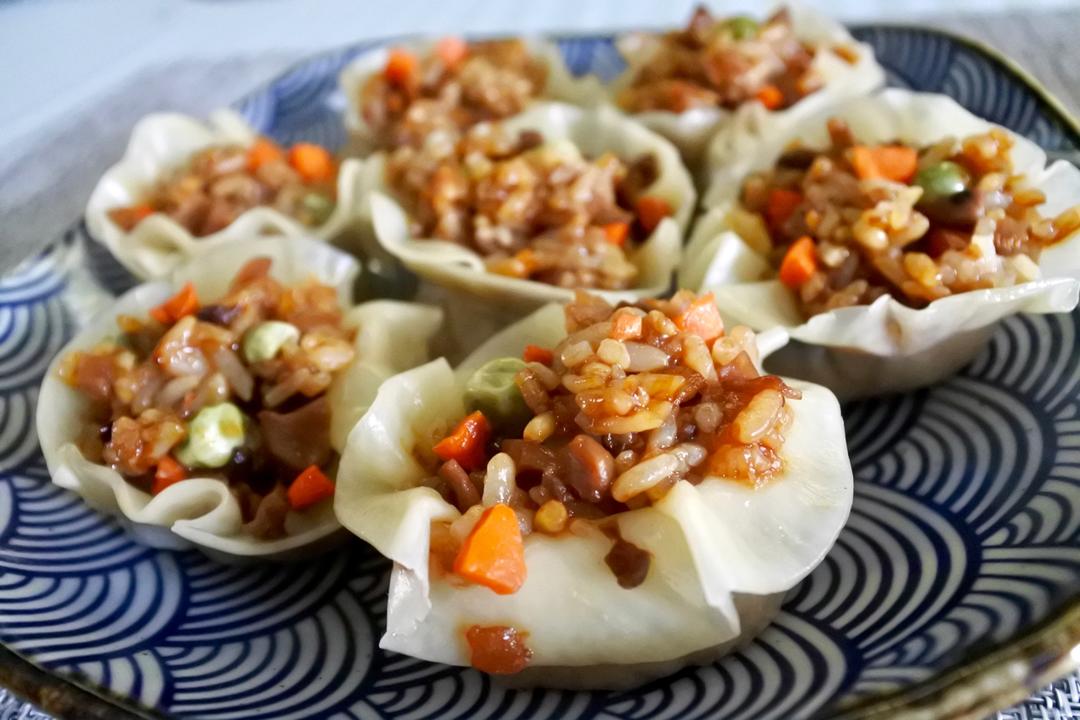 饺子皮咸蛋黄烧麦