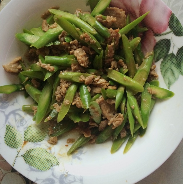 芦笋炒肉