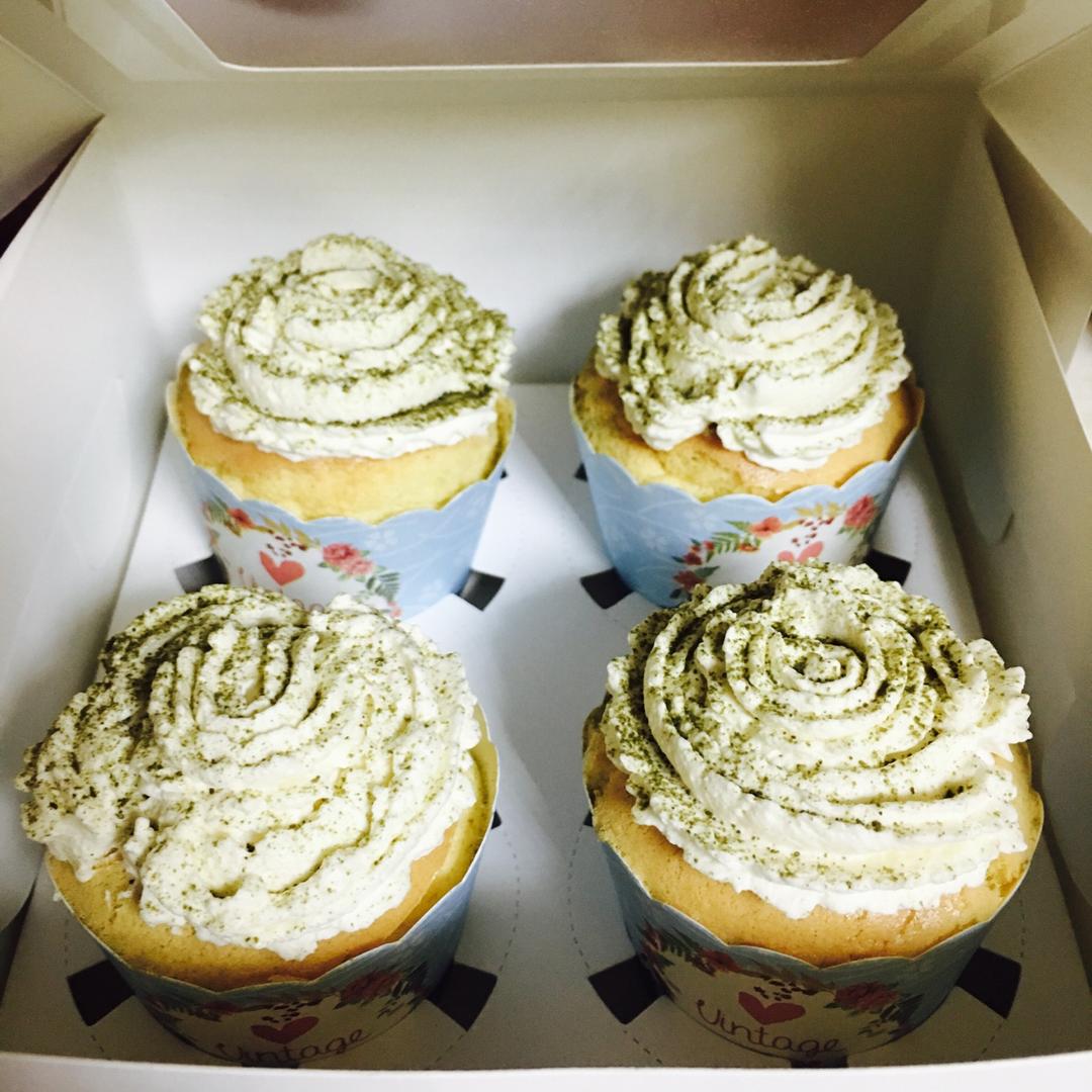 比戚风还要柔软Q弹的海绵蛋糕