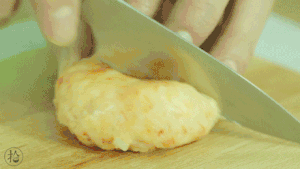 爆浆紫薯虾饼的做法 步骤8